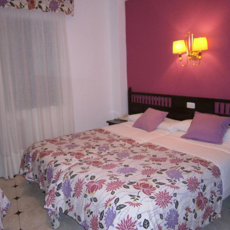Hostal Residencia Avenida - Habitación Triple - 8