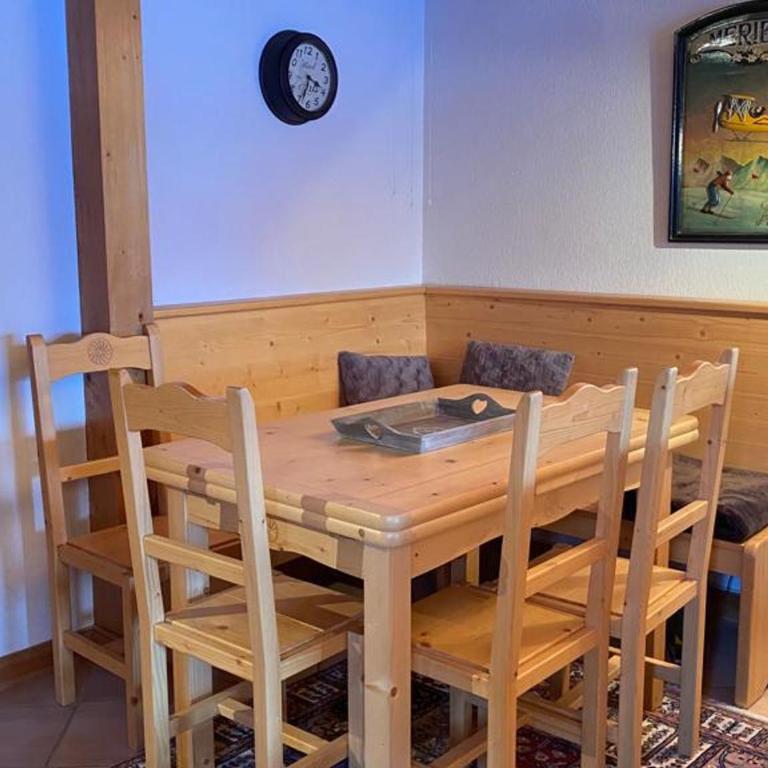 Charmant Duplex Calme Proche Pistes/Commerces avec Terrasse - FR-1-688-49 - Appartement - 4