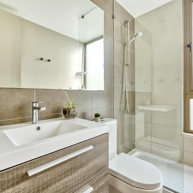 Luxury Silver 3D Parking & Wifi - Apartamento de 3 dormitorios - 11
