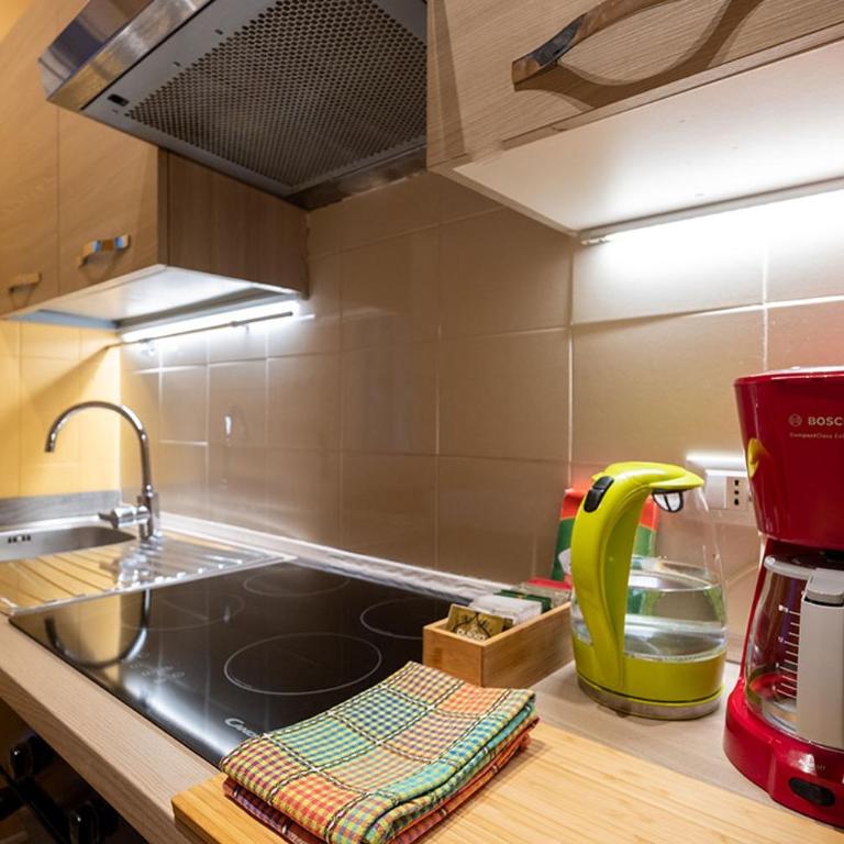Lake view with Aircon - 5 minutes from the beach! - Appartamento - 36