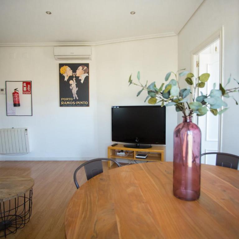 Apartament Glorieta Puerta de Toledo - Two-Bedroom Apartment - 26