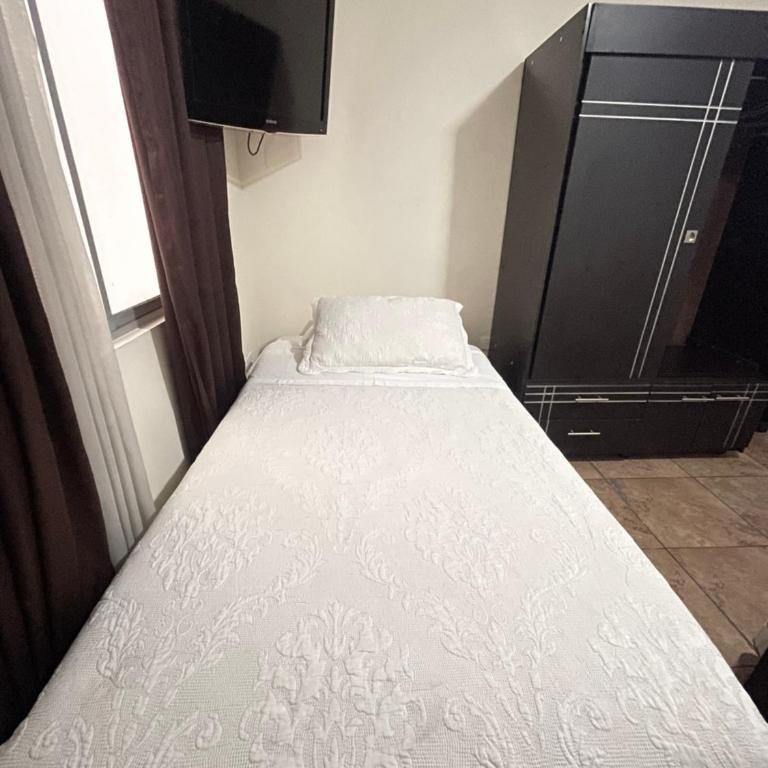 Hotel Alojate In - Habitación Triple - 5