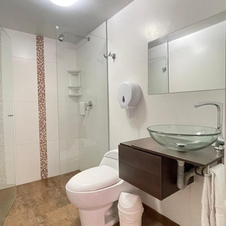 Hotel Alojate In - Habitación Cuádruple Estándar - 3