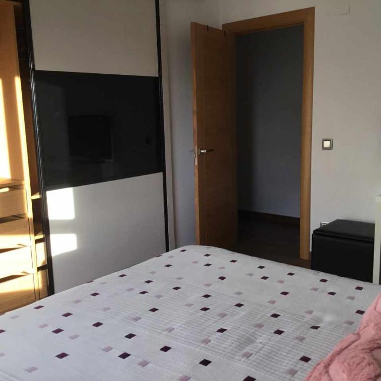 Gran piso alto LuzDiseño centrico con garaje - Apartamento de 2 dormitorios - 3
