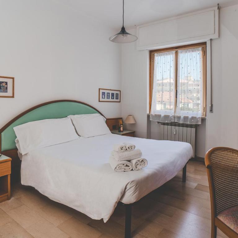 Hotel Bacco Rooms and Breakfast - Camera Matrimoniale Economy - 1