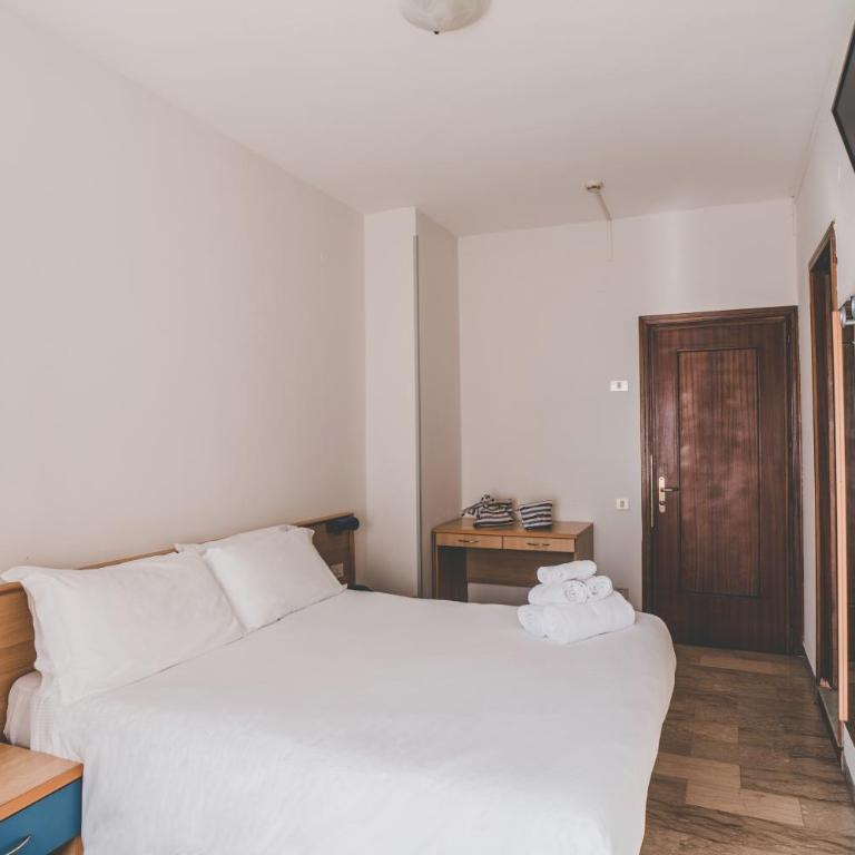 Hotel Bacco Rooms and Breakfast - Camera Matrimoniale Standard - 1