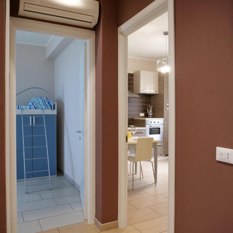 Casa Salumiere ‐ BICAMERE con posto auto vicinissimo alla spiagga Costa Azzurra - Appartamento con 2 Camere da Letto - 7