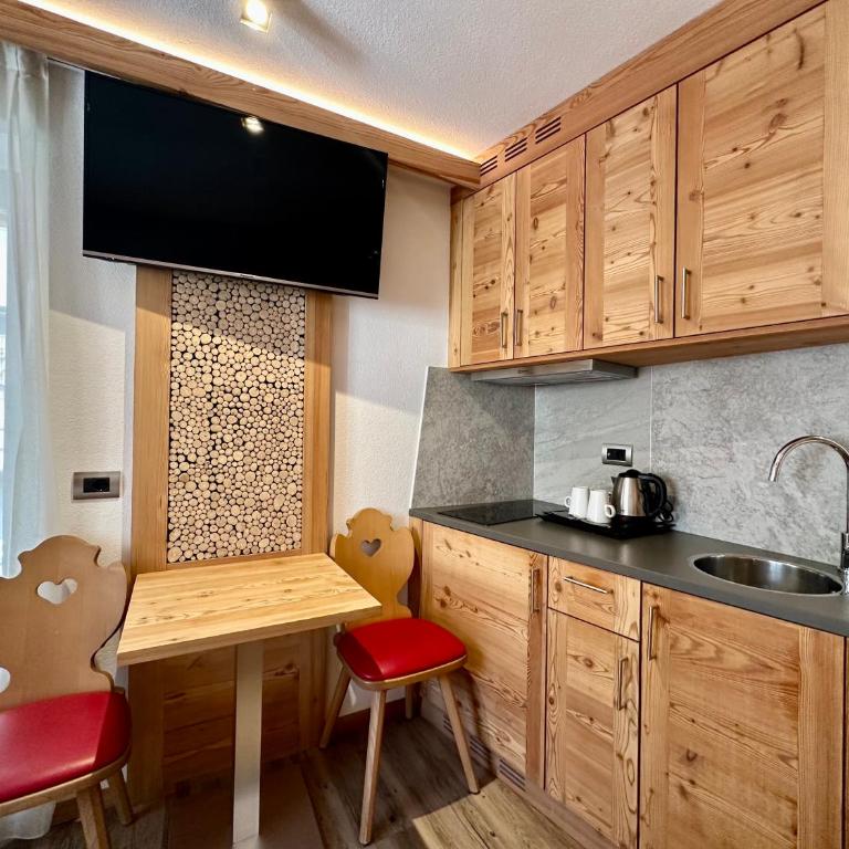 Cesa Planber Apartments Mountain View BIKE FRIENDLY - Monolocale Superior con Balcone e Vista Montagna - 13