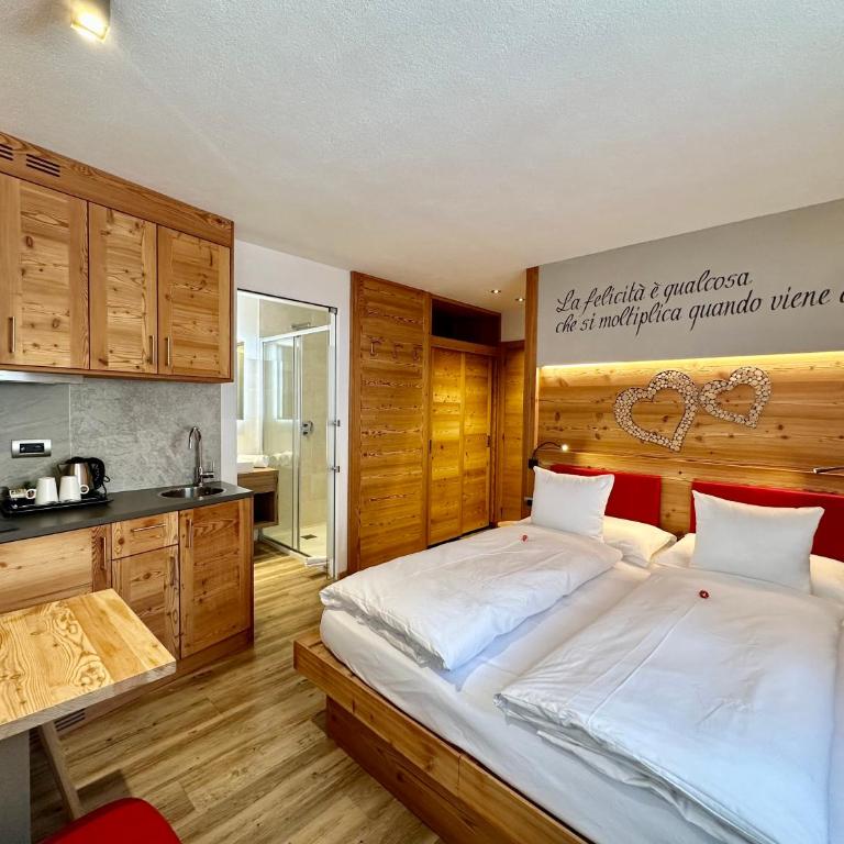B&B Cèsa Planber Mountain View BIKE FRIENDLY - Monolocale Deluxe con Vista Montagna - 1