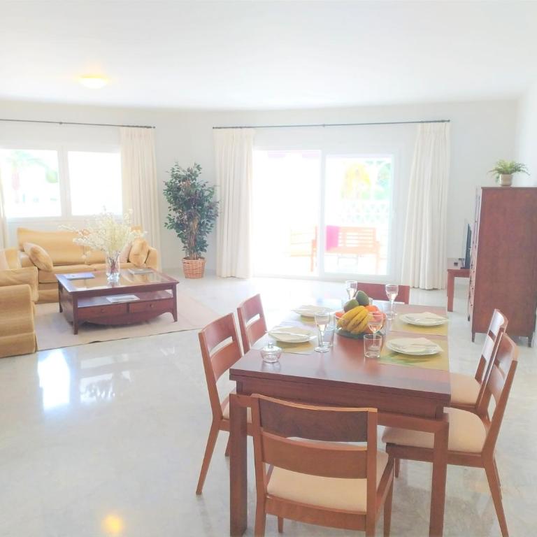 PUERTO BANUS MARBELLA PLAYAS DEL DUQUE - Apartamento de 2 dormitorios - 24