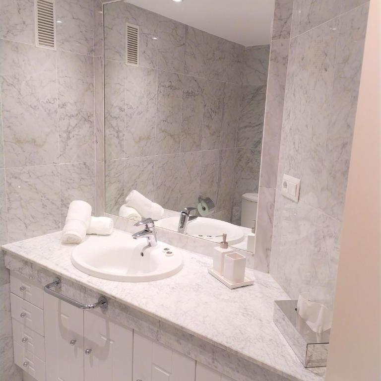 PUERTO BANUS MARBELLA PLAYAS DEL DUQUE - Apartamento de 2 dormitorios - 33