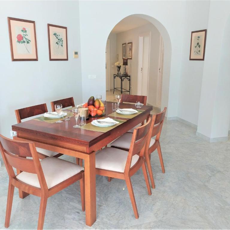 PUERTO BANUS MARBELLA PLAYAS DEL DUQUE - Apartamento de 2 dormitorios - 21
