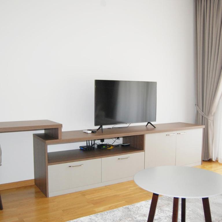 Status-M Аpartments 133 - Two-Bedroom Apartment - 15