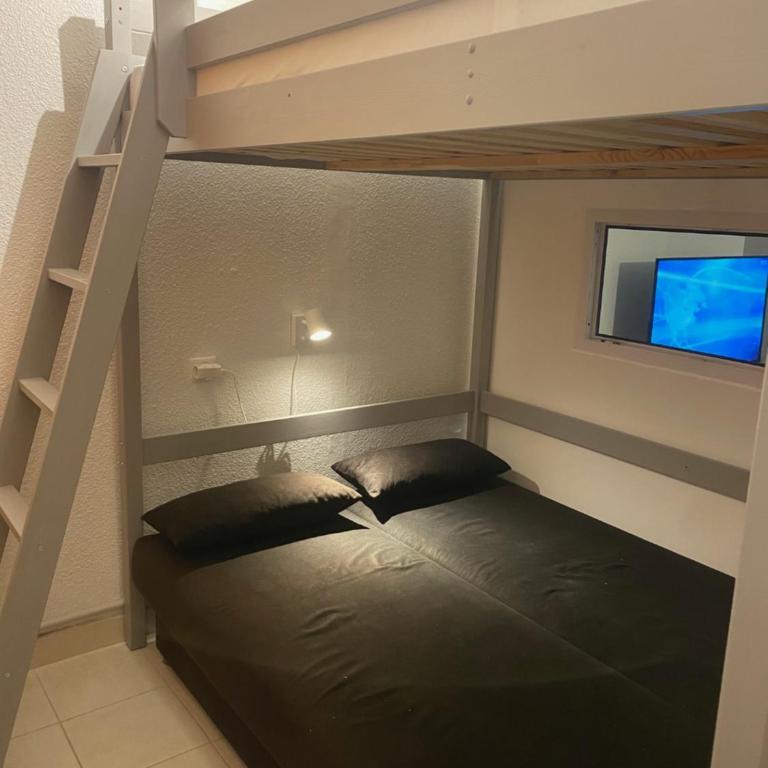 appartement T2 climatisé avec piscine secteur richelieu - Appartement 1 Chambre - 24