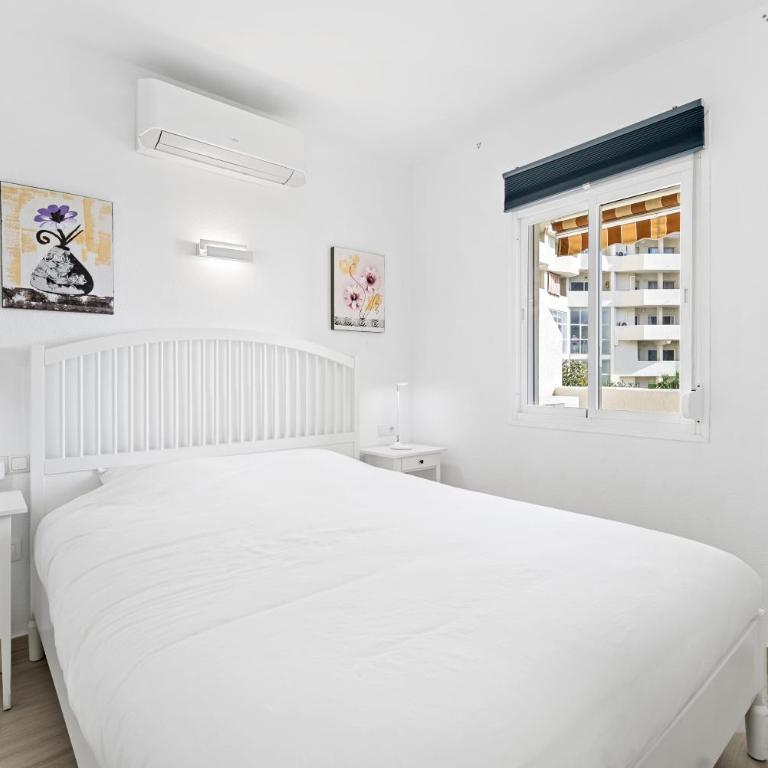 Sea View Benal Beach Apartment - Self Check-In - Benalmádena Costa Near Marina - One-Bedroom Apartment - 5