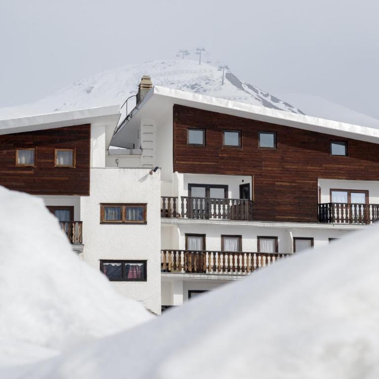 HelloCHALET - Pandora Mountain View with jacuzzi, garage and ski storage - Appartamento - 35