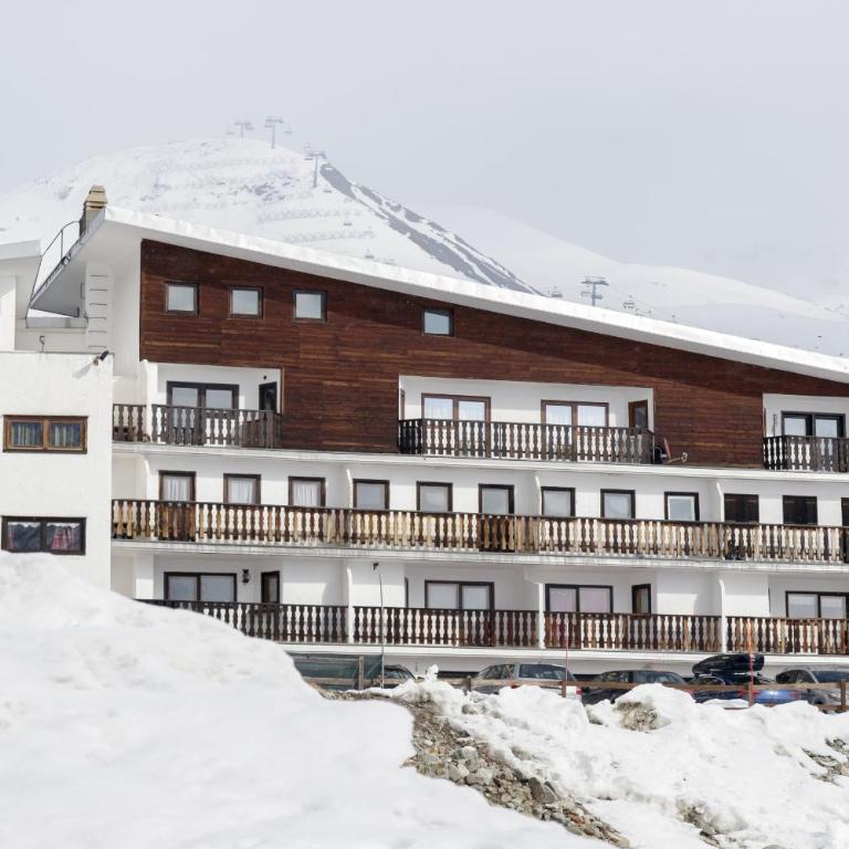 HelloCHALET - Pandora Mountain View with jacuzzi, garage and ski storage - Appartamento - 38