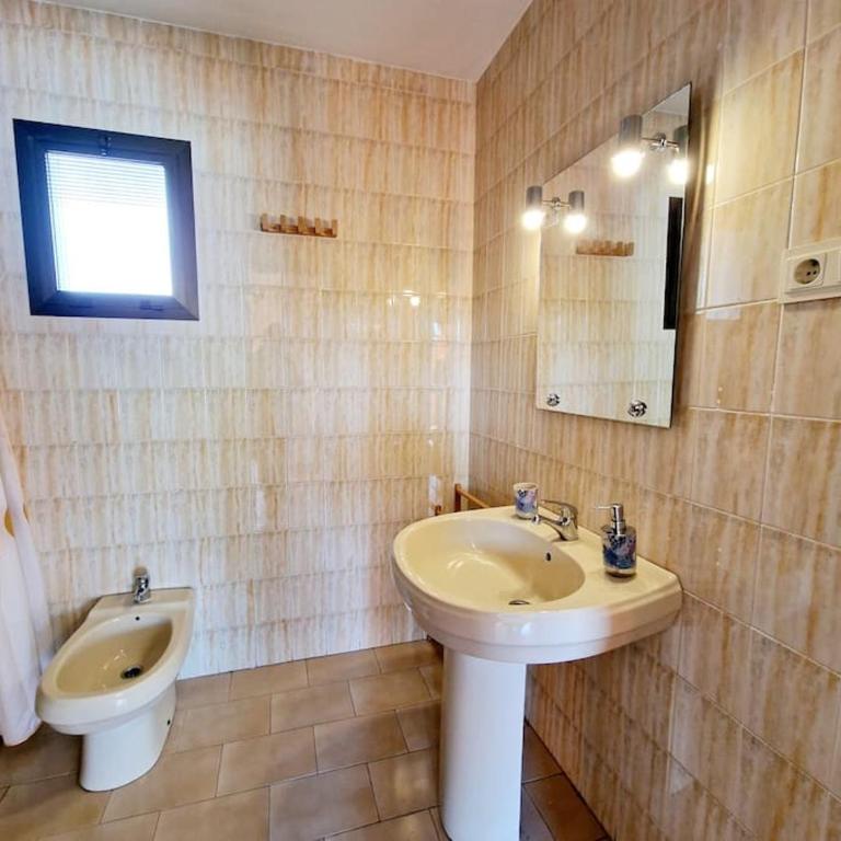 Semi-detached house in Butiplaya - Apartamento de 3 dormitorios - 30