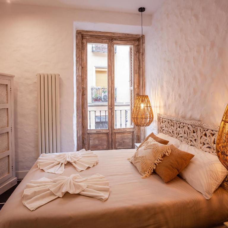 Plaza España V calle San Bernardino 6BR 6BH - Apartment - 25