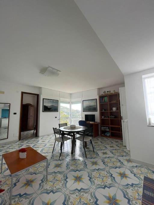 Villa sul mare - Casa con 2 Camere da Letto - 6