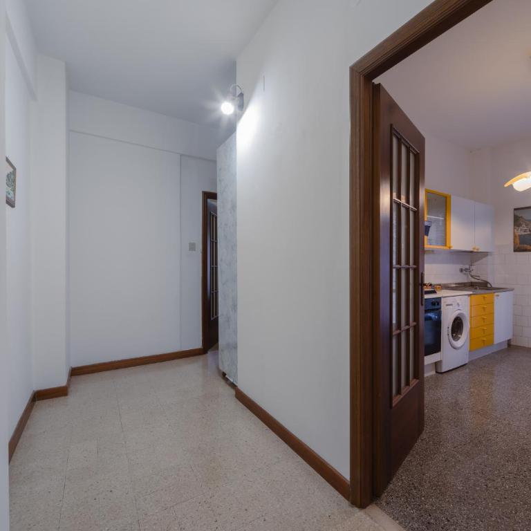 GuestHost - Casa di Maty - Cozy Apartment with Balcony - Appartamento con 2 Camere da Letto - 4