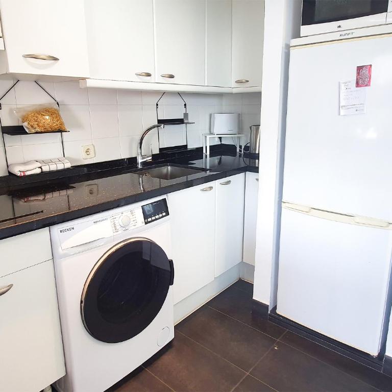 Skol 316. Attractive 1 Bedroom Duplex Apartment with Sea View in Skol Marbella. - One-Bedroom Apartment - 11