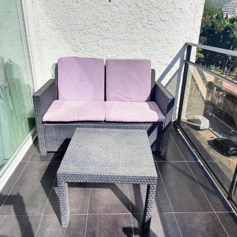 Skol 316. Attractive 1 Bedroom Duplex Apartment with Sea View in Skol Marbella. - One-Bedroom Apartment - 24
