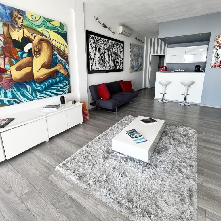Luxurious studio suite near Monaco with sea view - Studio - 8