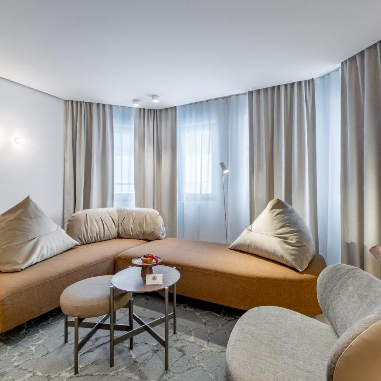 Relais & Châteaux Chasa Montana - Suite mit Balkon - 5