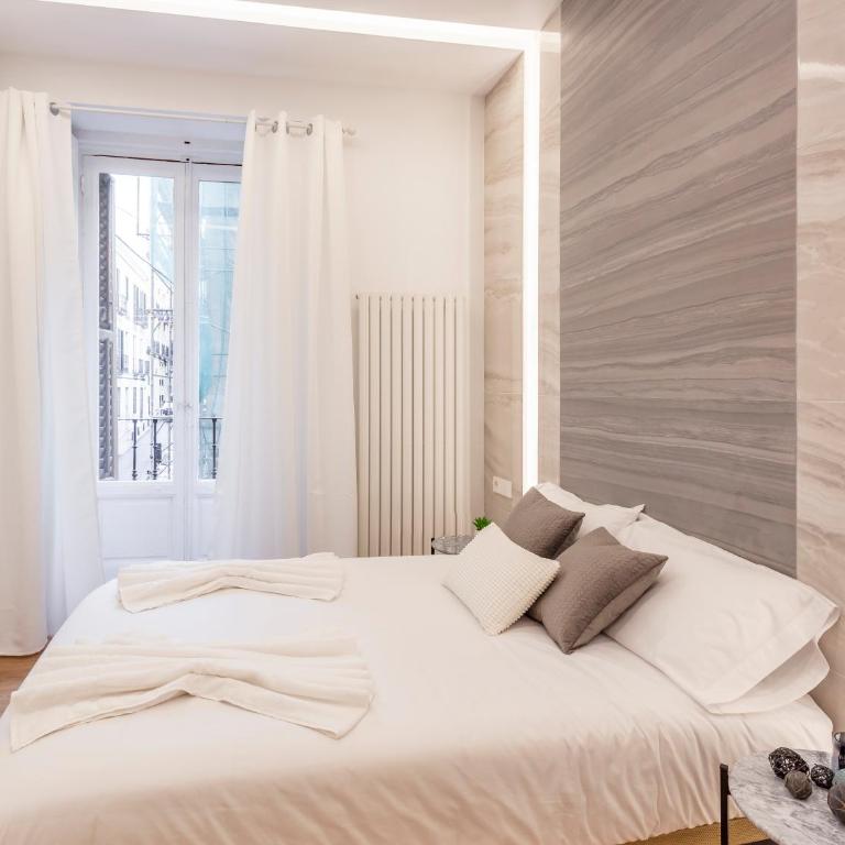 Plaza España V calle San Bernardino 6BR 6BH - Apartment - 8