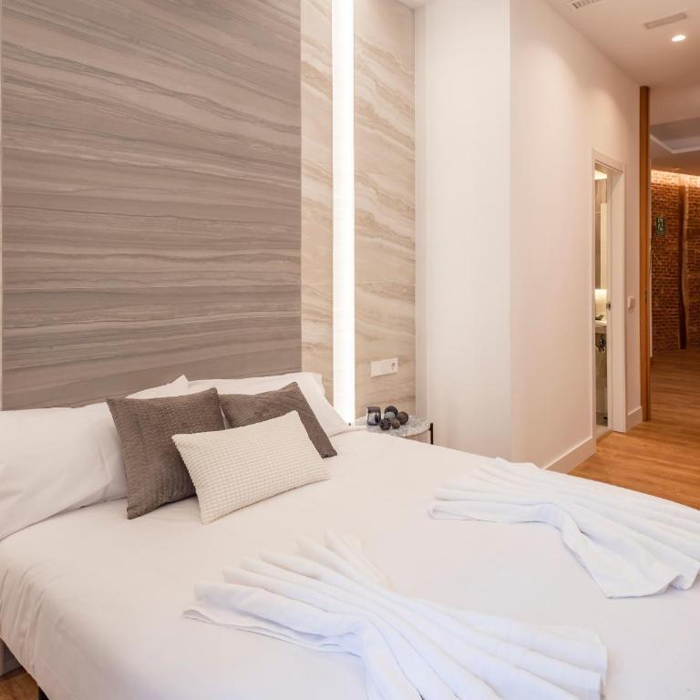 Plaza España V calle San Bernardino 6BR 6BH - Apartment - 9