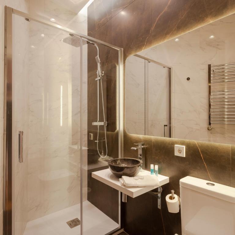 Plaza España V calle San Bernardino 6BR 6BH - Apartment - 18