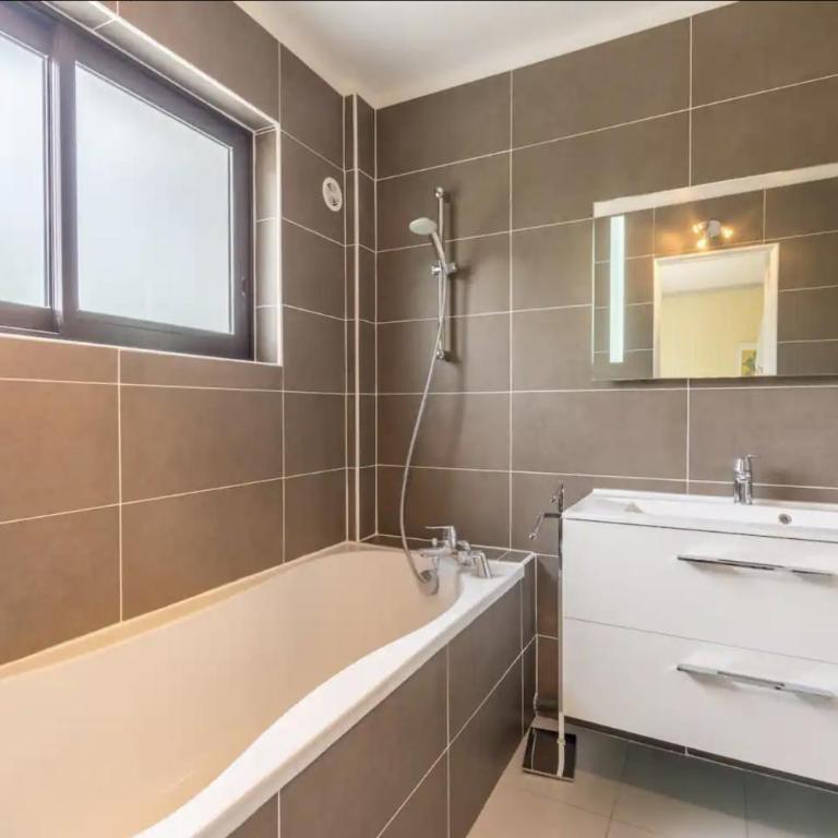 Cosy T3 - Jardin - Parking - Piscine - Maconciergerie34 - Apartment mit 2 Schlafzimmern - 37