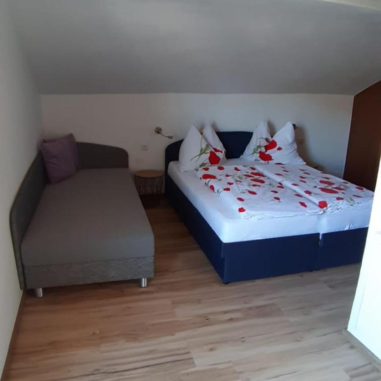 Haus Elisabeth - Apartment mit 2 Schlafzimmern - Dachgeschoss - 5