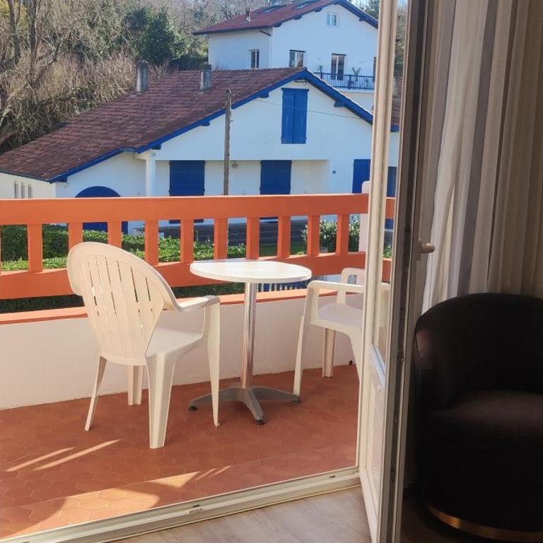 Hotel Uhainak - Chambre Double avec Balcon - 2