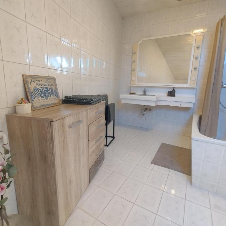 sechzehnerhaus - Appartamento con 2 Camere da Letto - 46