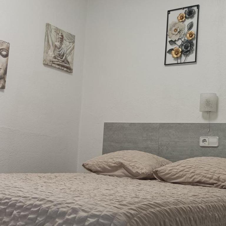 Las Delicias ROSES - Two-Bedroom Apartment - 17
