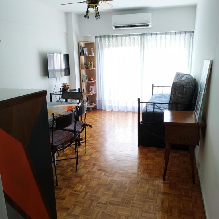 Hermoso Departamento para 6 Personas . Excelente ubicacion - Two-Bedroom Apartment - 1