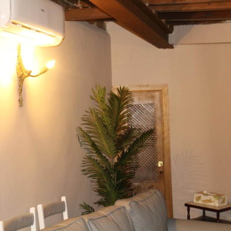 Apartamentos Coliseo - Living Toledo - Apartamento con balcón - 13