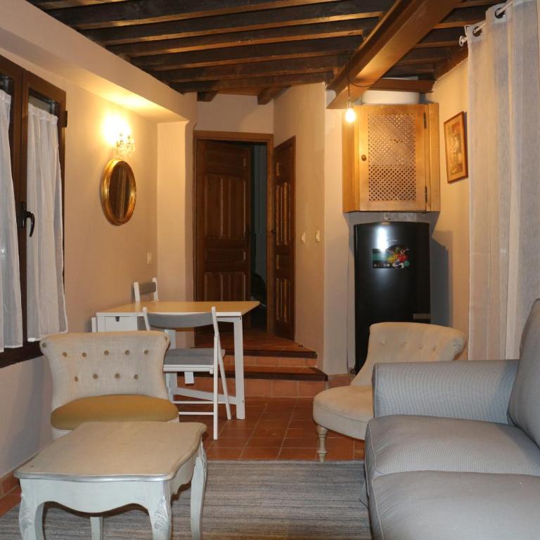 Apartamentos Coliseo - Living Toledo - Apartamento con balcón - 28