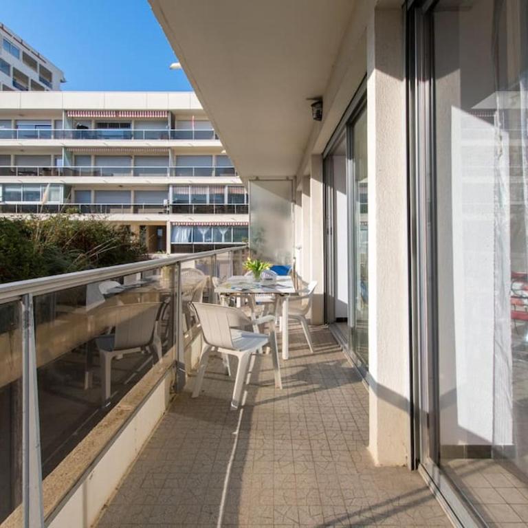 Le Chéops * Piscine * Plage à 5 minutes * 3 chambres - Apartamento con terraza - 22
