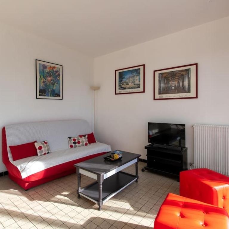 Le Chéops * Piscine * Plage à 5 minutes * 3 chambres - Apartamento con terraza - 21