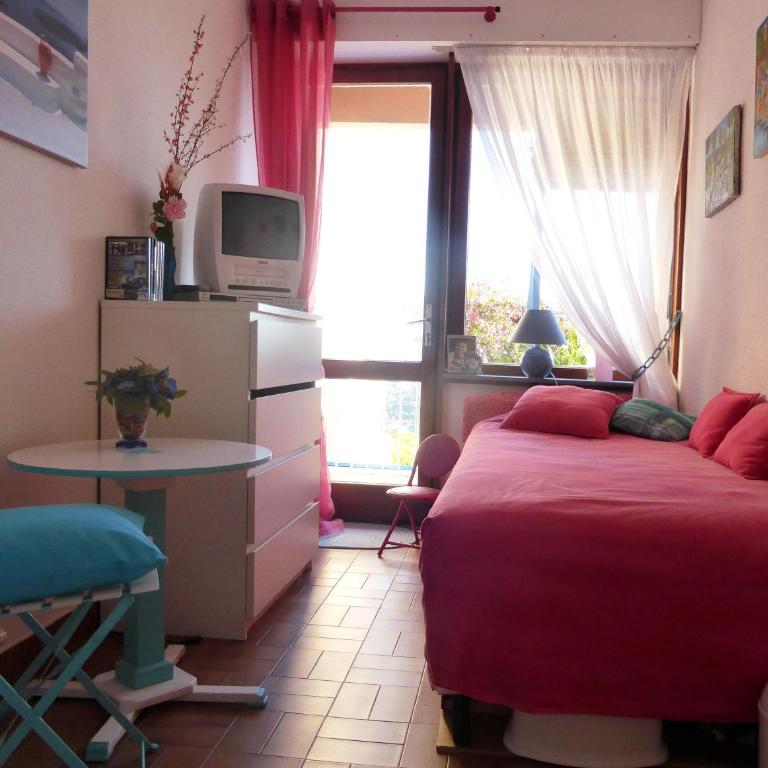 NOUVEAU ! Chambre d'Hôte Insolite PRIVEE " CŒURS DE PIRATES à BALI EN PROVENCE" SPA SAUNA MASSAGES dans cadre EXOTIQUE d'Aménagements EXTÉRIEURS D'EXCEPTION ÉTÉ comme HIVER BIENVENUE !!! - Chambre Triple Économique - 17