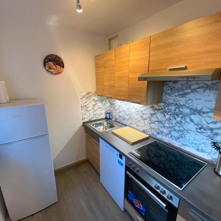Ferienwohnung Augsburg 2 - Appartamento con 3 Camere da Letto - 5
