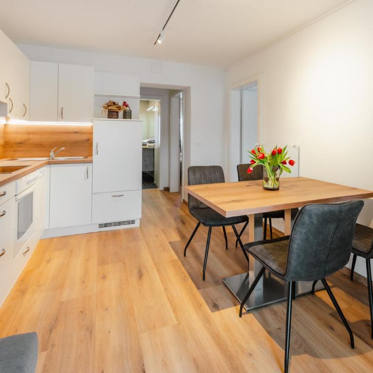 Haus Nowak Ferienwohnungen - Apartment mit Terrasse - 3