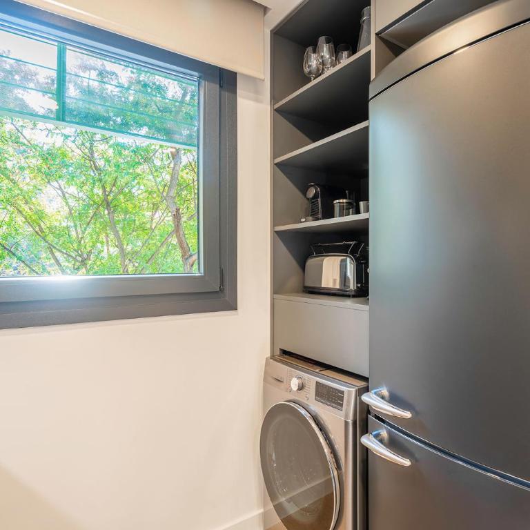 ApartsNouBcn Equador Les Corts - Two-Bedroom Apartment - 17