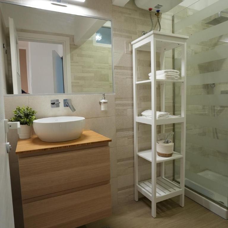 Luxury Rooms Paoli 19 - Camera Deluxe - 11