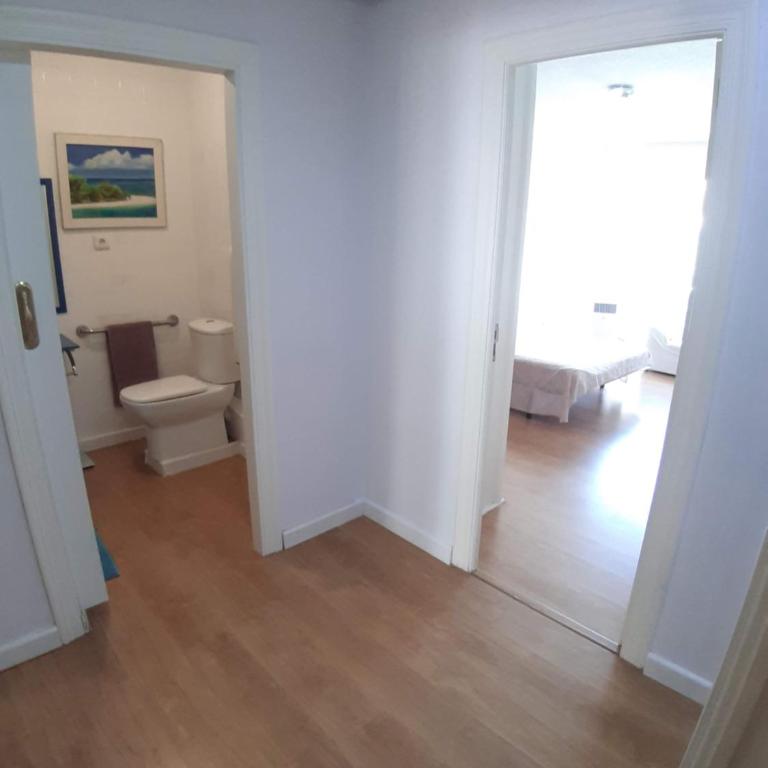Apartamento Obispo Frutos - Three-Bedroom Standard Apartment - 14