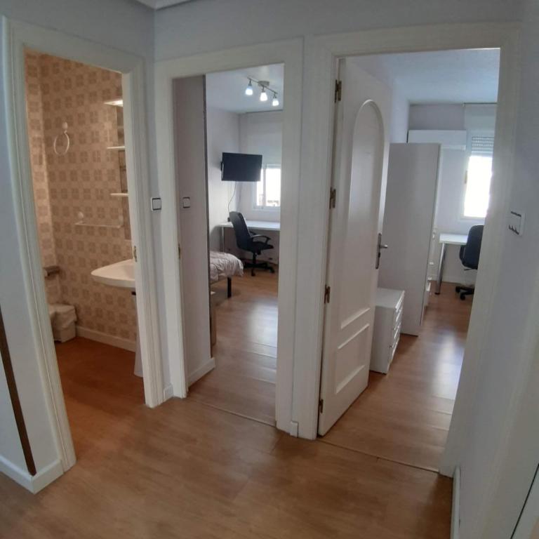 Apartamento Obispo Frutos - Three-Bedroom Standard Apartment - 32