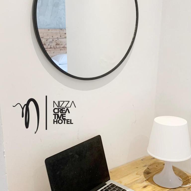 Hotel Nizza Creative Hotel - Camera Matrimoniale Budget - 8